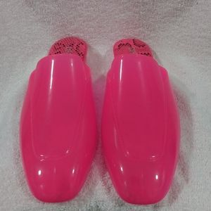 🆕Cape Robbin Venomous slip on mules